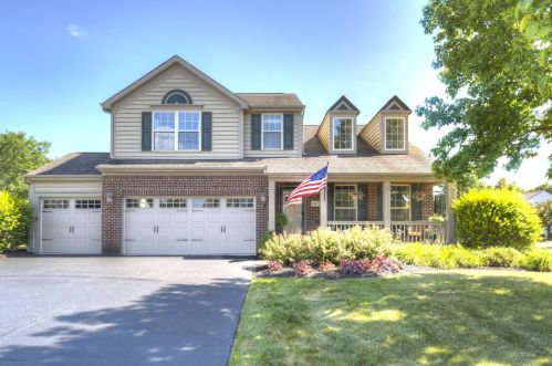 1947 Iris Ct, Darbydale, OH 43123-8398