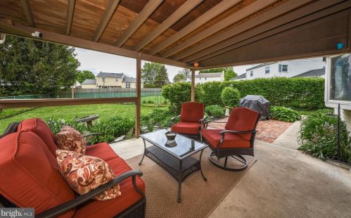 140 Windsor Ave, Southampton PA  18966-3334 exterior