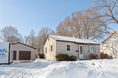 1525 86th St, Minneapolis, MN 55425-1932