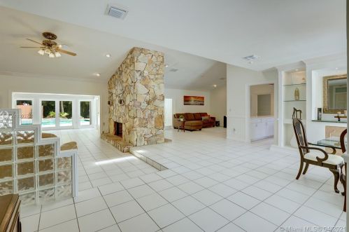 14221 104th Ave, Miami, FL 33176-7013