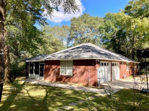 194 Creekside Ln, Defuniak Springs FL  32433-4906 exterior