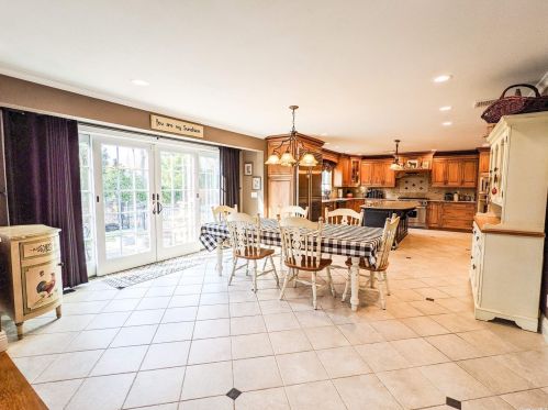 16 Lodge Ln, Miller Place NY  11764-1912 exterior