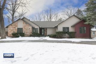 4676 Creek Valley Ln, Oneida, WI 54155-9281