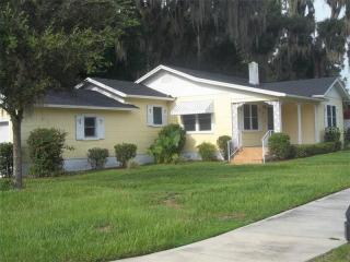 1034 Monroe St, Lakeland, FL 33801-5650