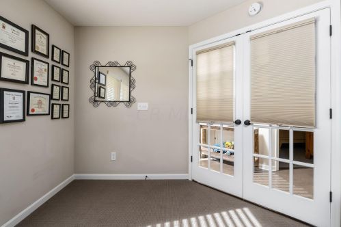 312 Isaac Tharp St, Pataskala OH 43062 exterior