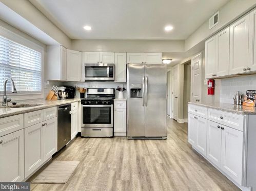 25 Eden Rock Ln, Willingboro NJ  08046-2210 exterior