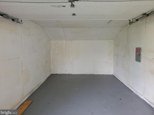 42 Bayberry Ln, Willingboro NJ  08046-1608 exterior