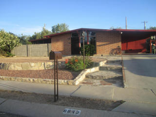 6842 Flamenco Dr, Tucson, AZ 85710-2233