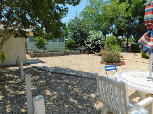 373 Raymond Ln, Folsom CA  95630-1749 exterior