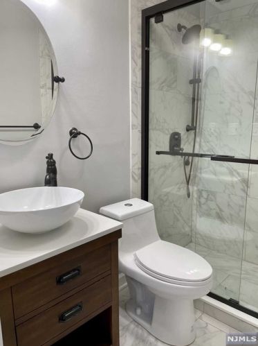 515 Bloomfield Ave, Montclair NJ  07042-3582 exterior