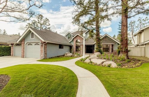 8441 Bond St, Fresno, CA 93720-2150