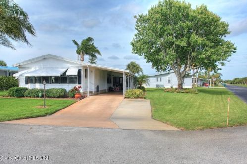 7502 Cedar Bark Rd, Sebastian, FL 32976-7744