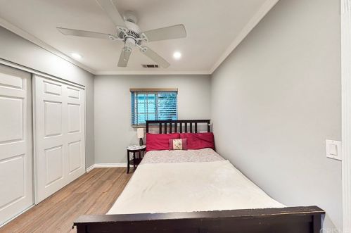 16931 Hart St, Van Nuys CA 91406-4507 exterior