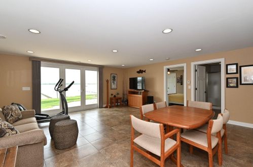 23305 Shore Dr, Kansasville WI  53139-9714 exterior