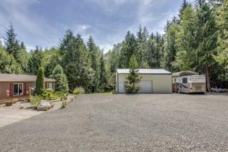 8350 Hide A Way Ln, Silverdale, WA 98383-7308