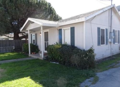 1775 Graf Rd, Hollister, CA 95023-9075