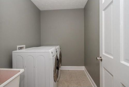 2016 Warren Ct, North Augusta SC  29860-8004 exterior