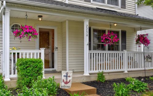 7754 Lupine Dr, Blacklick, OH 43004-8063