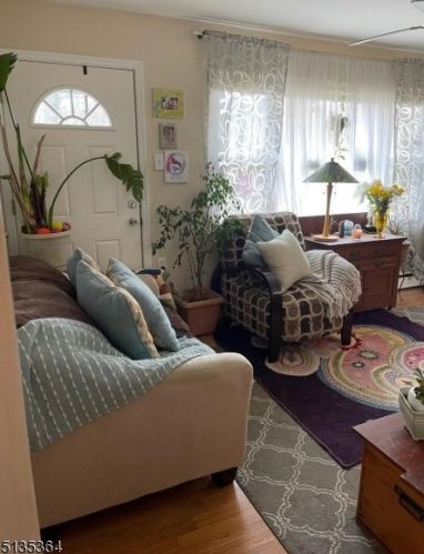 70 Broadway, Hopatcong NJ  07843-1147 exterior