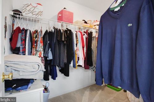 1816 Serene Way, Lancaster PA  17602-7001 exterior