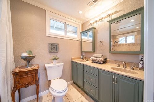 4237 Sussex Cir, Cypress CA  90630-2742 exterior