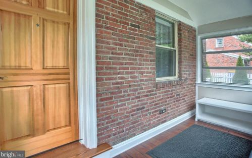 1916 Princeton Ave, Camp Hill, PA 17011-5440