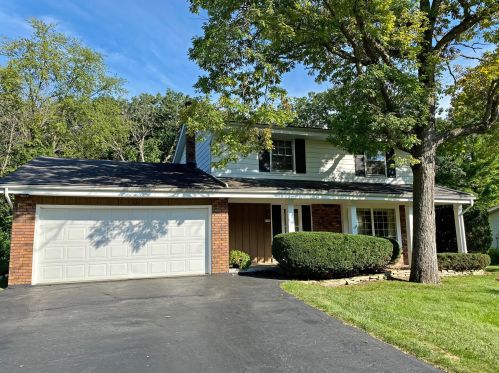 4795 Stratford Dr, Greendale, WI 53129-2016