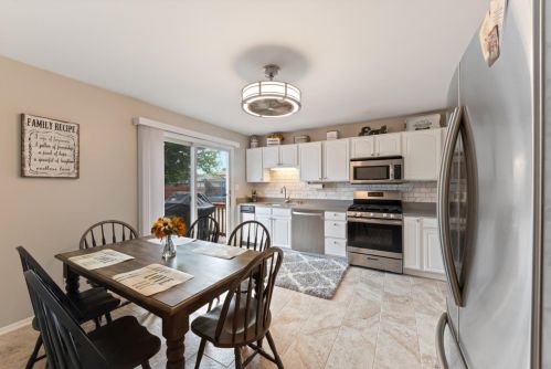 11804 Magoun Dr, Dyer IN  46373-9231 exterior