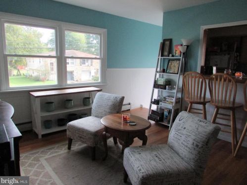 812 Pennbrook Ave, Lansdale PA  19446-3941 exterior