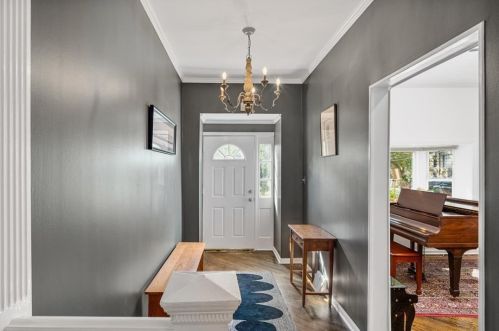 710 Linden Ave, Pittsburgh, PA 15208-2815