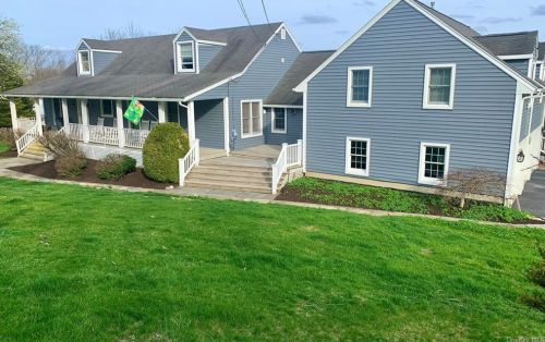 84 Mountainside Rd, Warwick, NY 10990-2429