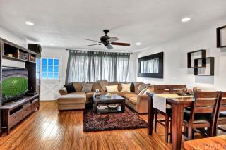 8013 Worthy Dr, Westminster, CA 92683-7145