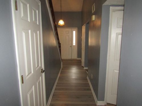 5535 Circlestone Ln, Stone Mountain GA  30088-3435 exterior