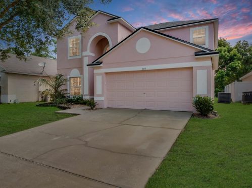 1919 Palmetto Pine Ln, Orlando, FL 32826-4817