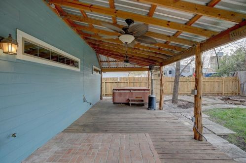 2006 Main St, Georgetown TX 78626-5047 exterior