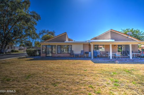 398 Leisure World, Mesa AZ  85206-3115 exterior
