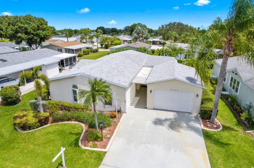8150 Meadowlark Ln, Fort Pierce, FL 34952-3142