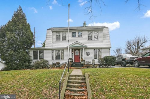 11 Hallton Hill Rd, Lincoln Colliery, PA 17963-9570
