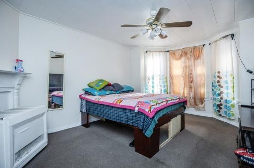 184 Chelsea St, Boston MA exterior