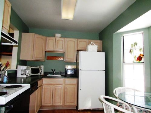 155 Hidden Ridge Dr, Monticello, NY 12701-3072