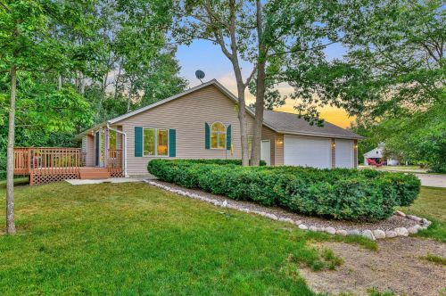 26411 Kendra Ln, Waterford WI  53185-2168 exterior