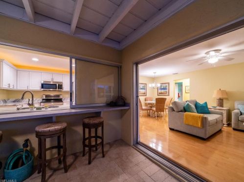 408 Flamingo Ave, Naples FL  34108-2111 exterior