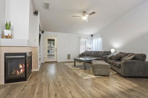 1804 Elleby Ct, Modesto CA  95355-8658 exterior
