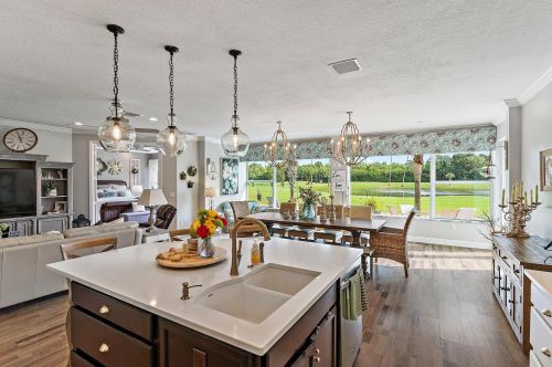 13856 Whispering Lakes Ln, West Palm Beach, FL 33418-1413