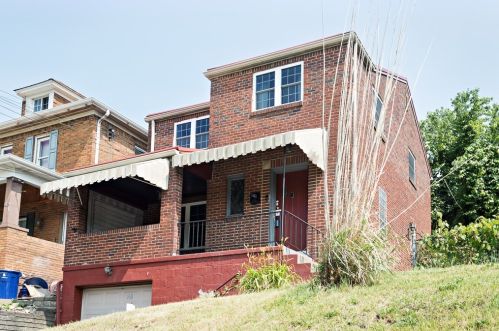 1441 Brookline Blvd, Pittsburgh, PA 15226-1944