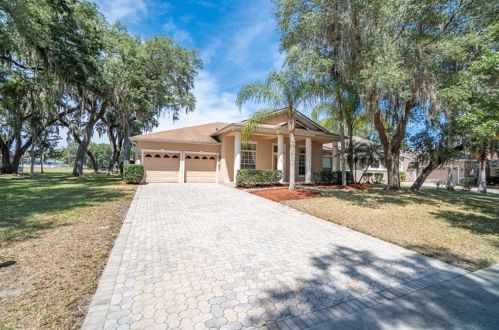 2301 Rambling Oaks Way, Kissimmee, FL 34746-2251