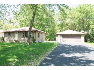 913 Pleasant Ave, Champlin MN  55316-2040 exterior
