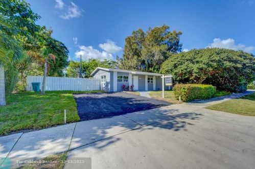 1485 1st Ct, Boynton Beach FL  33435-2609 exterior