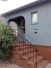 1320 99th Ave, Oakland, CA 94603-2598