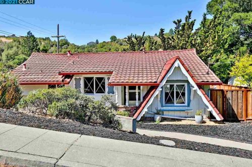 3172 Estates Ave, Pinole, CA 94564-1509